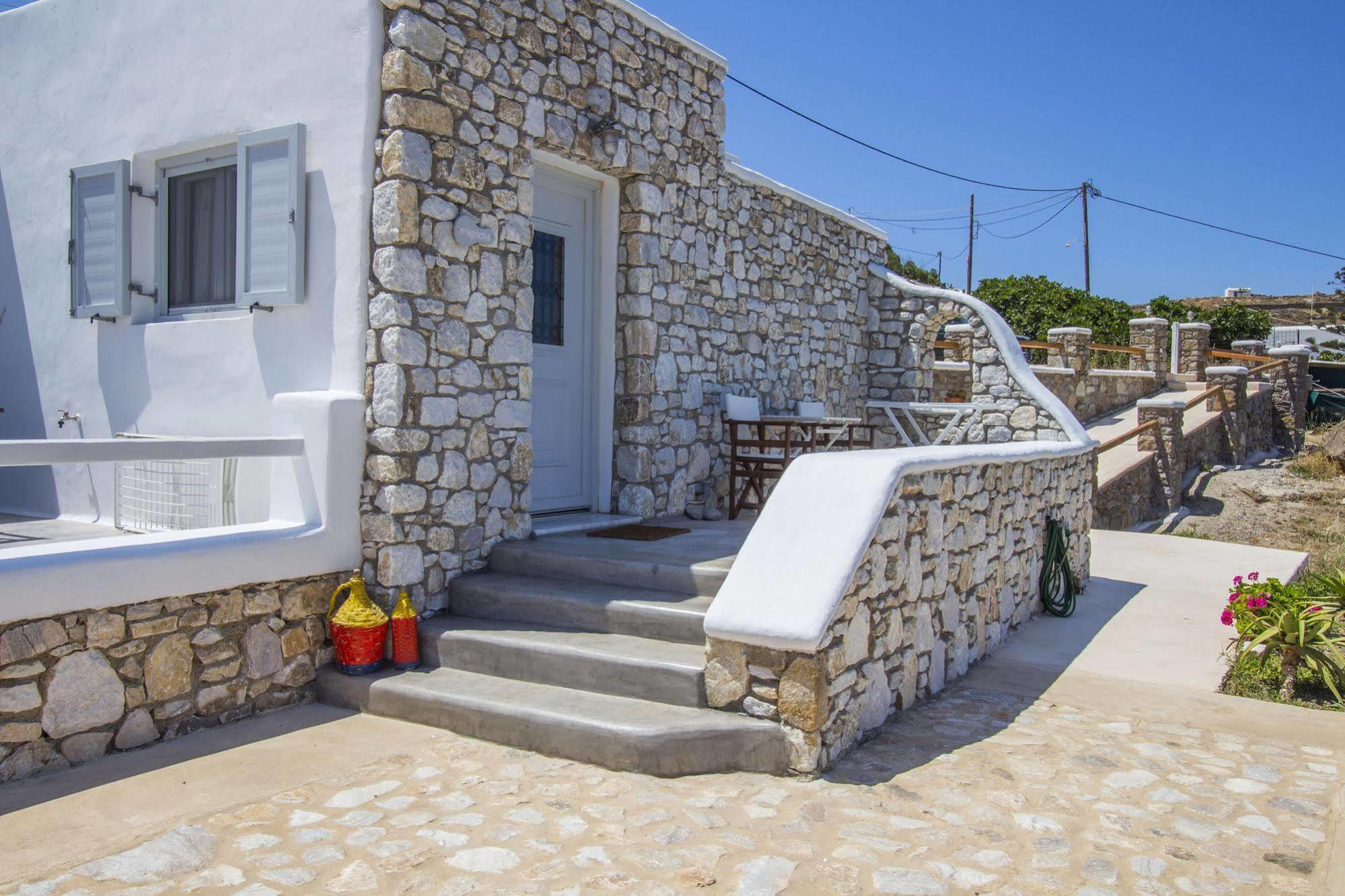 Lavish Suites Agios Ioannis Diakoftis Exterior photo